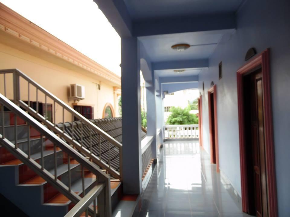 Viengsavanh Guesthouse Vang Vieng Exterior foto